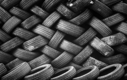 Guide : Changer un pneu et prévenir les crevaisons